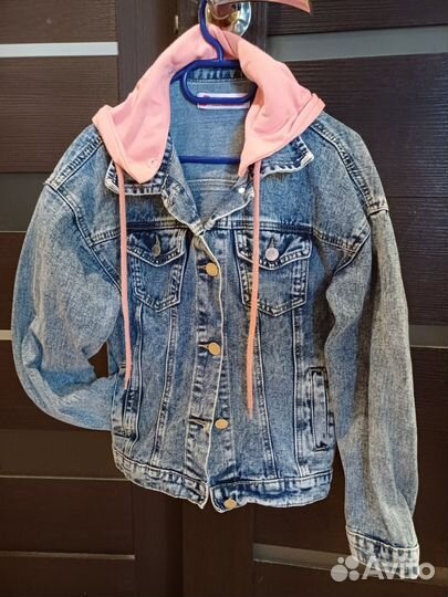 Джинсовая куртка