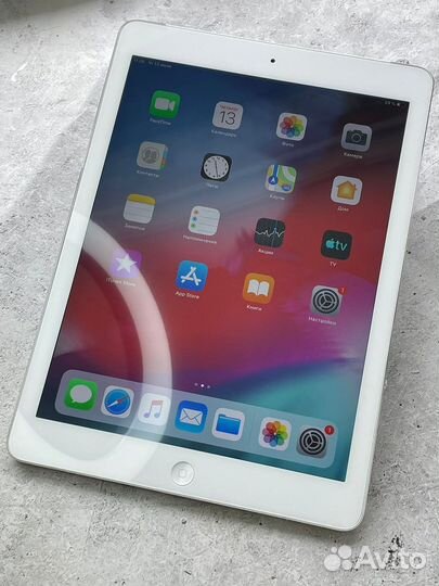 iPad Air 1 поколения wi-fi + sim