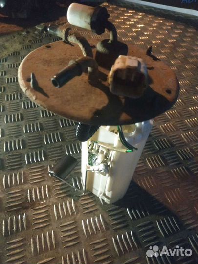 Бензонасос Kia Sorento / Киа Соренто. 2002-2009 В