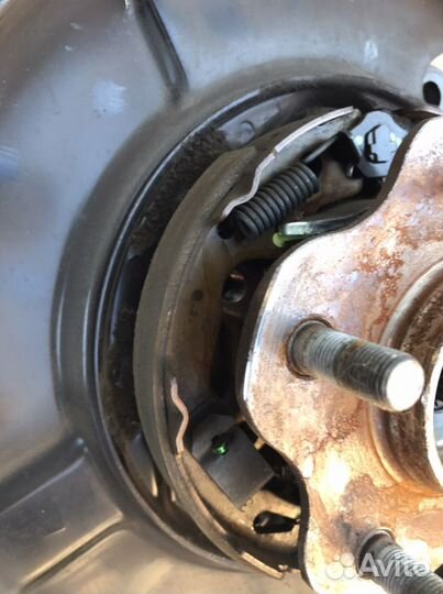 Ступица задняя левая Ниссан Икстрейл Т-31,32