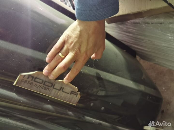 Бокс кофр на крышу автобагажник