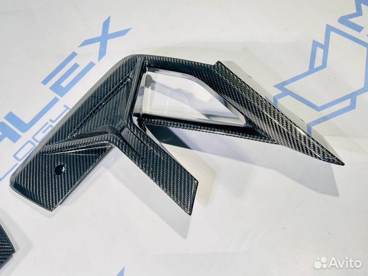 Вставки на бампер BMW F97 F98 рестсухой карбон
