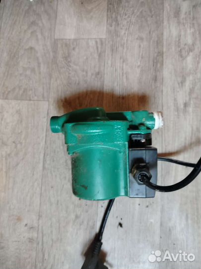 Насос водяной