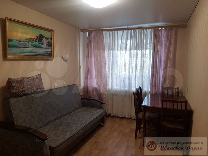 2-к. квартира, 45 м², 1/9 эт.