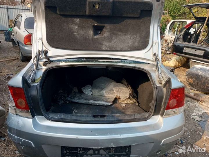 В разборе Opel Astra H 1.6 115л