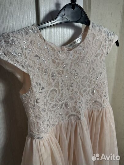 Детское нарядное платье для девочки 116