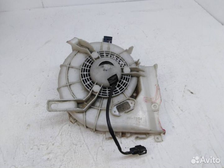 Моторчик печки Тойота