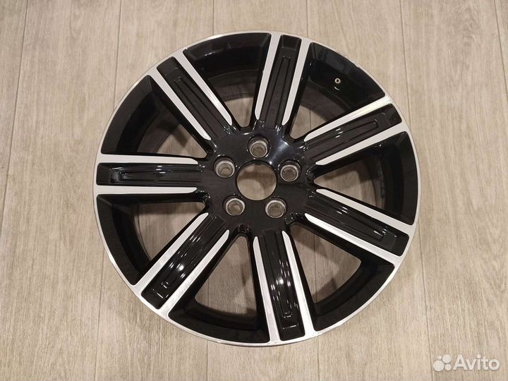 Колёсный диск Volvo 31445997