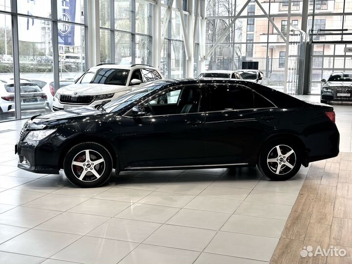 Toyota Camry 2.5 AT, 2012, 214 900 км