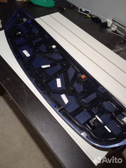 Спойлер крышки багажника Bmw X5 Xdrive G05 B57D30A