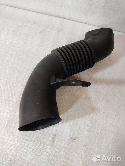 Воздуховод воздушного фильтра bmw 5 e60