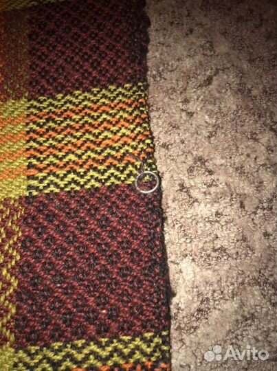 Покрывало на кровать или ковер