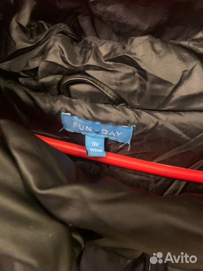 Куртка для девочки 152