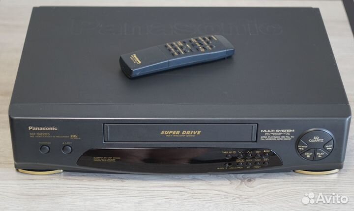 Видеомагнитофон Panasonic NV-SD205EU нерабочий