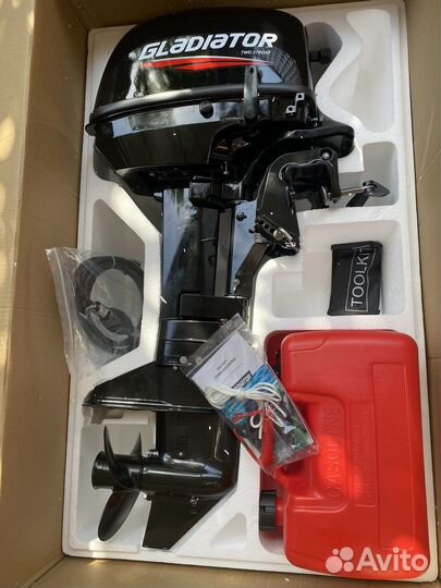 Лодочный мотор gladiator G9,8FHS