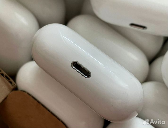 Оригинальные кейсы Airpods 2, 3, pro, pro 2