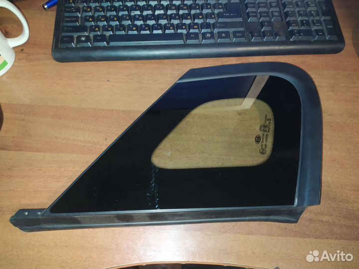 Форточка задняя левая Kia Optima 4