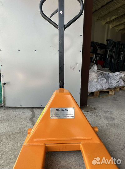 Рохля, гидравлическая тележка 2,5 т X 742