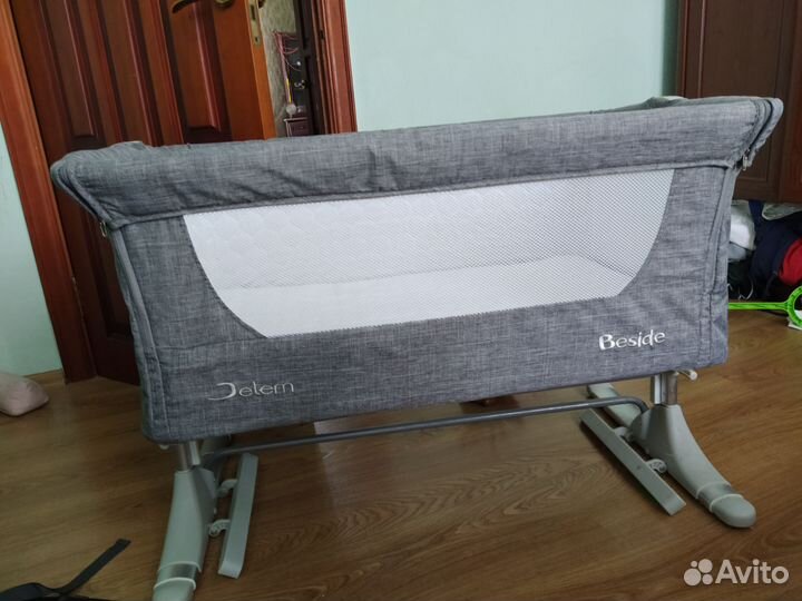 Детская кроватка-люлька приставная