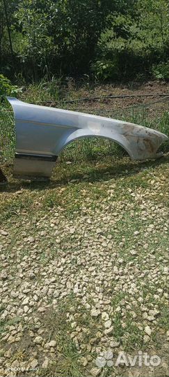 Крылья на BMW e32