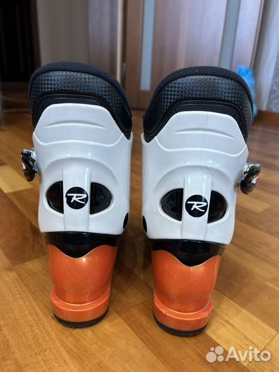 Горнолыжные ботинки детские