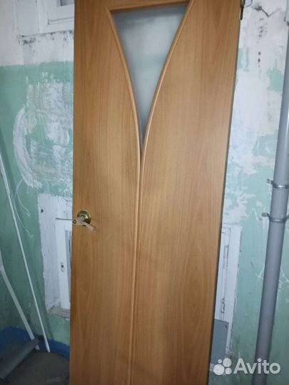 Дверь входная деревянная бу