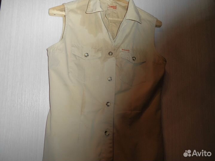 Джинсовая рубашка- безрукавка