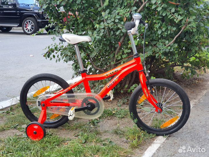 Велосипед детский лёгкий, на 4-6 лет