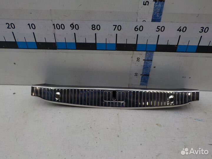 Накладка крышки багажника Mercedes-Benz W222 (S-Kl