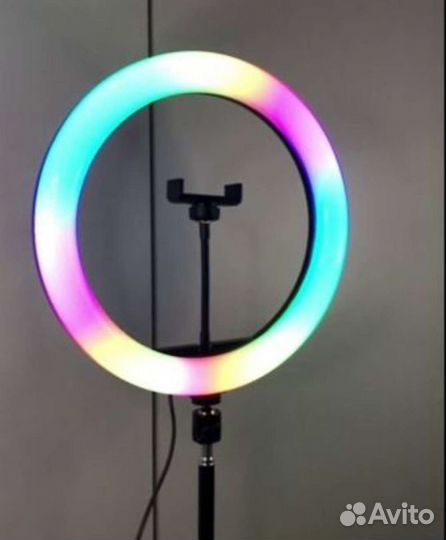Кольцевая цветная лампа 33 см