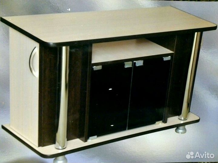 Тумбочка под телевизор 2
