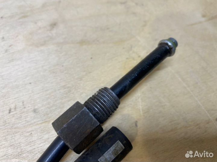 Трубка гур Skoda Fabia 2 2007-2015