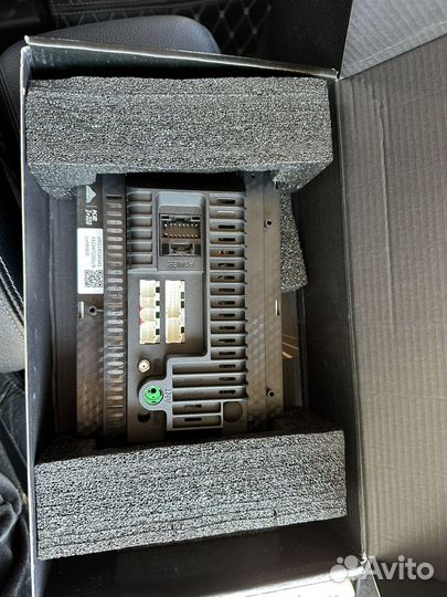 Автомобильная мультимидийная система