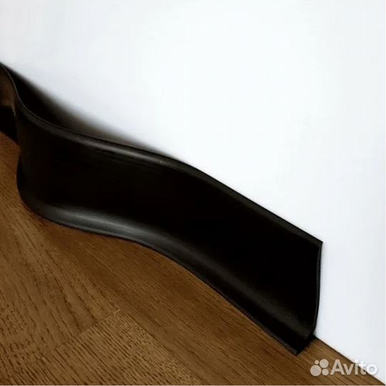 Плинтус самоклеящийся гибкий Италия из пвх 60мм