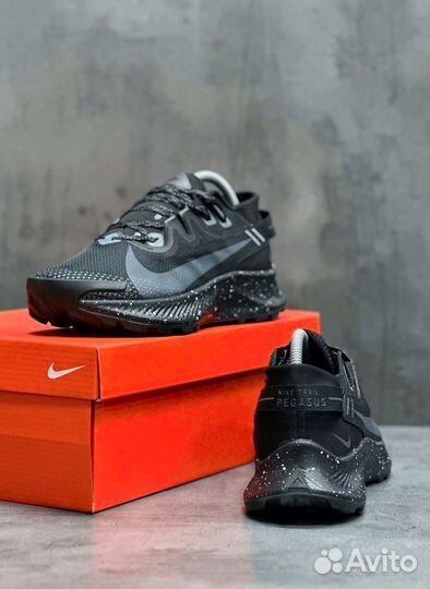 Кроссовки мужские Nike