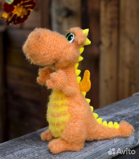 Дракончик вязаный