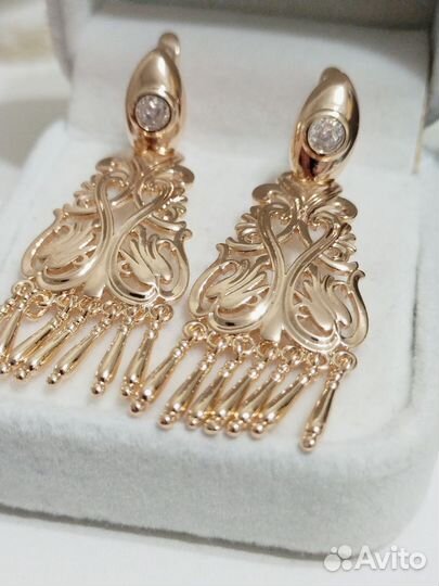 Великолепные длинные серьги покрытие золото