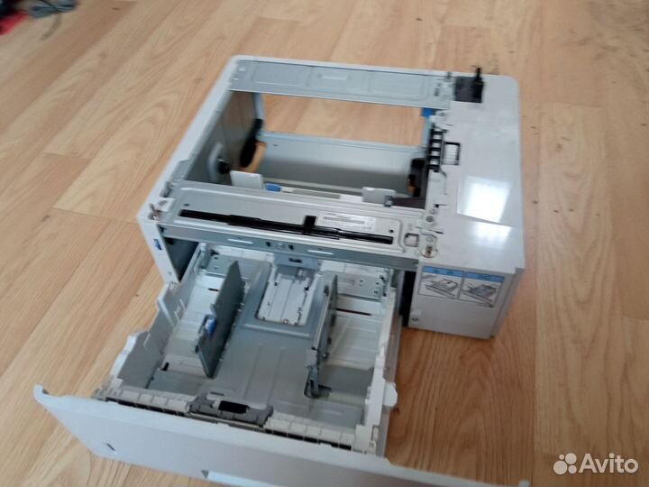 Дополнительный лоток подачи бумаги Canon