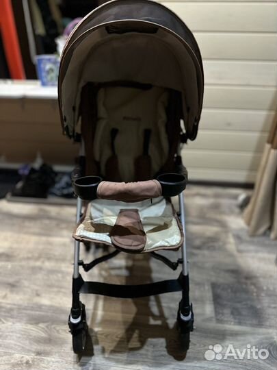 Прогулочная коляска трость
