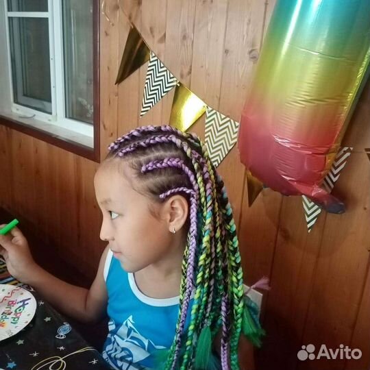 Плетение кос с канекалоном