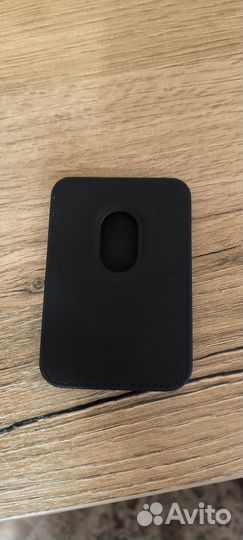 Чехол на iPhone 13