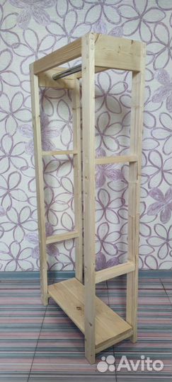 Вешалка напольная деревянная