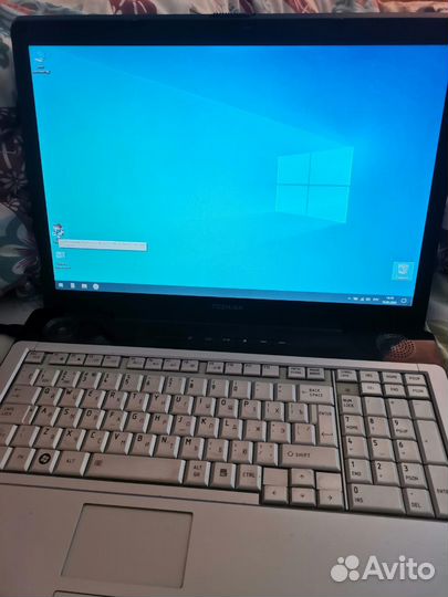 Ноутбук б/у, диагональ 17