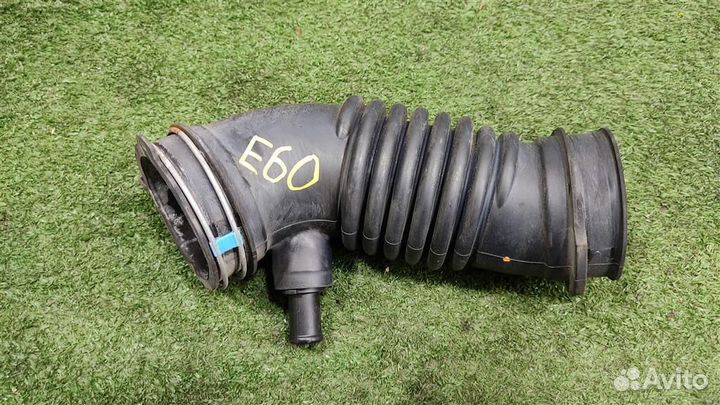 Патрубок воздушного фильтра Toyota Verso R2 2017