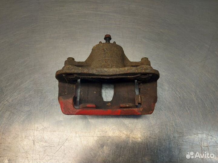 Суппорт передний левый Hyundai Solaris RB G4FC