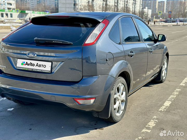 Ford Focus 1.8 МТ, 2010, 173 000 км