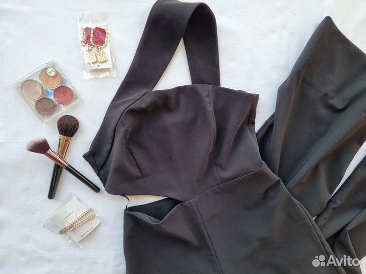 Комбинезон женский вечерний новый 46