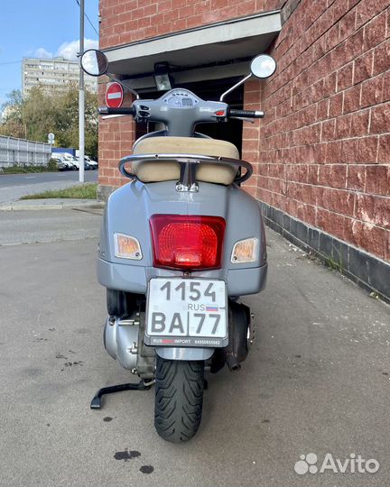 Vespa GTS 250