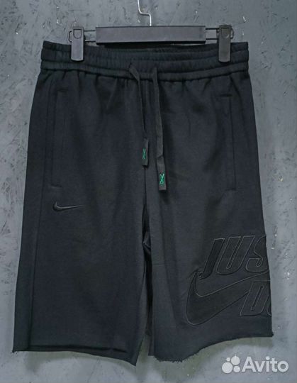 Шорты Nike