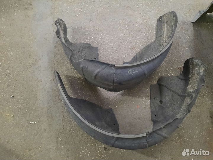 Mazda 3 bk подкрылки комплект